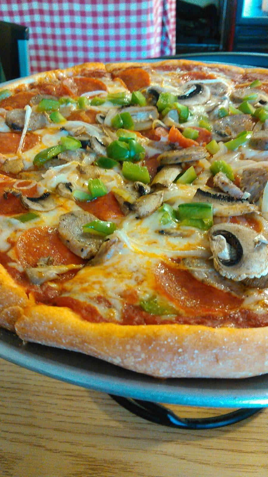 Vincenzo’s Pizzeria & Catering | meal takeaway | 12417 White Bluff Rd, Savannah, GA 31419, USA | 9129217800 OR +1 912-921-7800