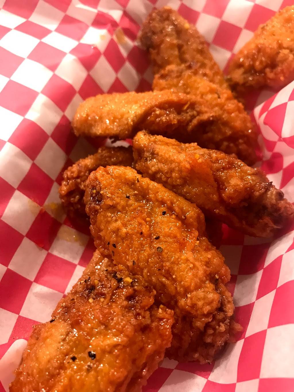 Freakyz Wingz | restaurant | 2517 Martin Luther King Jr Ave, Knoxville, TN 37914, USA | 8657714428 OR +1 865-771-4428