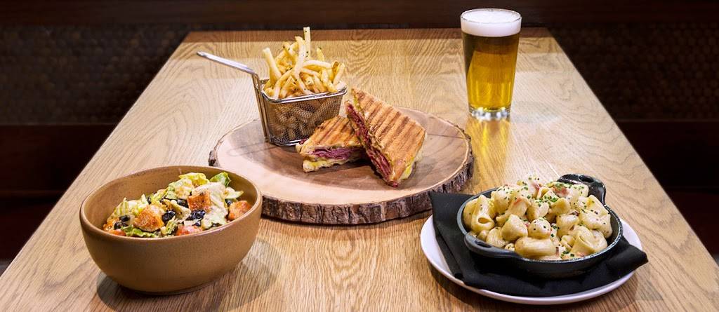 The Ranch Saloon | restaurant | 1025 E Ball Rd Suite 101B, Anaheim, CA 92805, USA | 7148174200 OR +1 714-817-4200