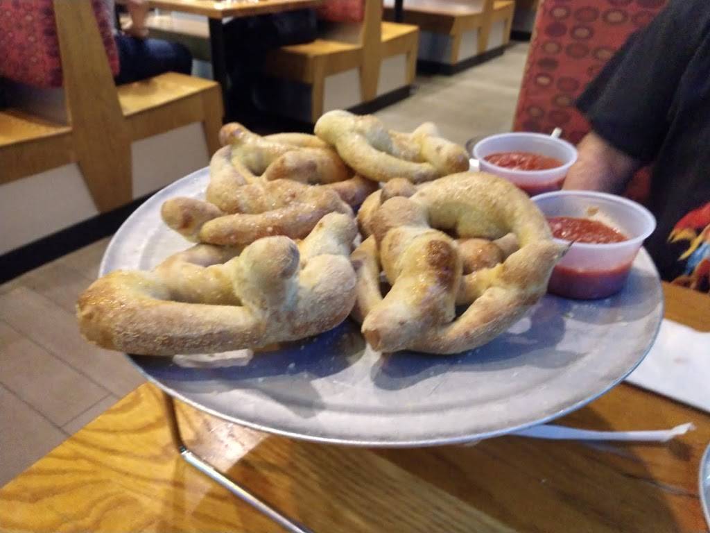 Mellow Mushroom | meal takeaway | 9734 Deer Lake Ct #1, Jacksonville, FL 32246, USA | 9049971955 OR +1 904-997-1955