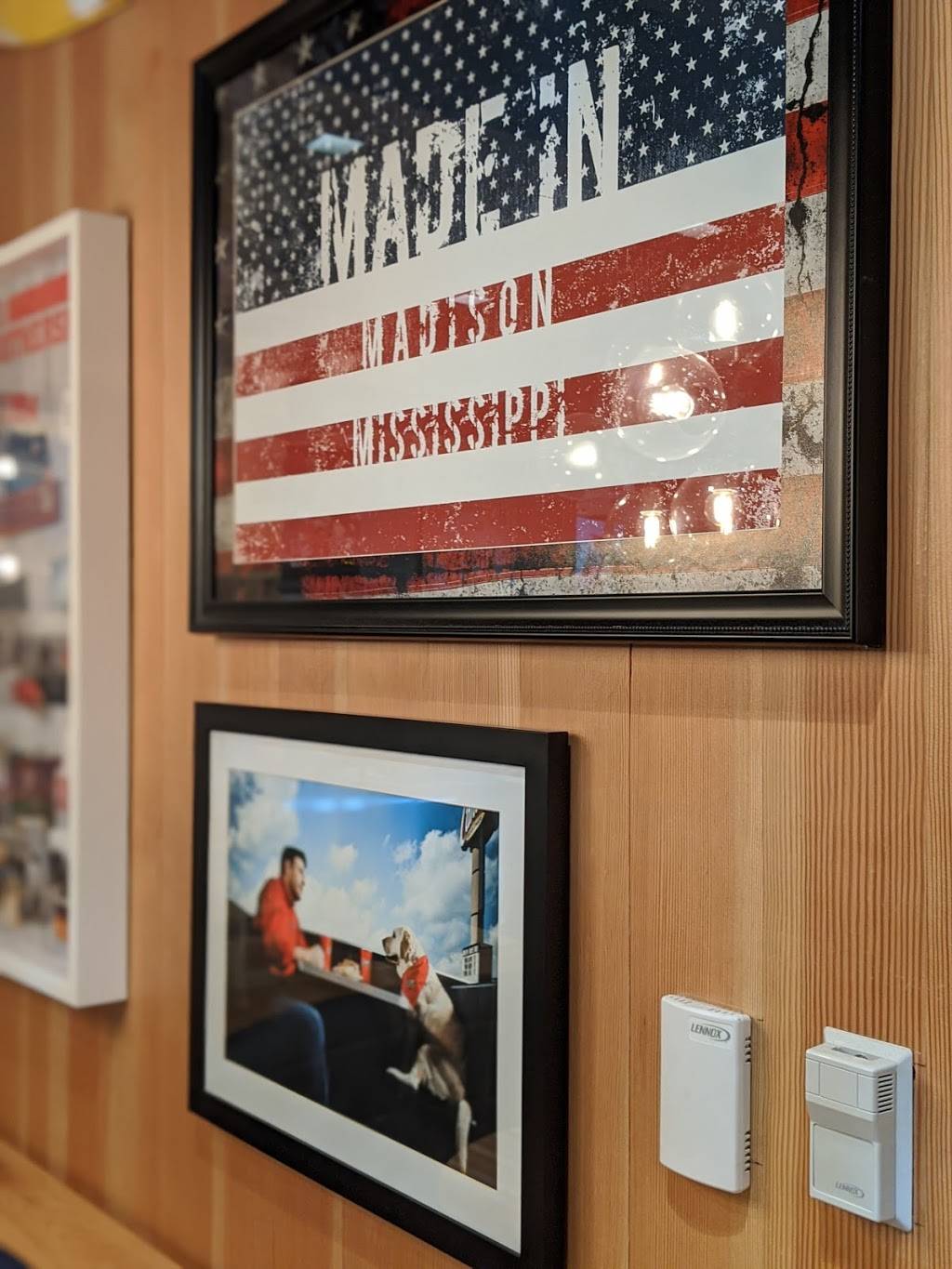 Raising Canes Chicken Fingers | meal takeaway | 157 Grandview Blvd, Madison, MS 39110, USA | 6016052609 OR +1 601-605-2609