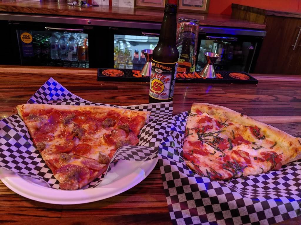 Graffiti Pizza | restaurant | 719 Washington St, Oakland, CA 94607, USA | 5102509303 OR +1 510-250-9303