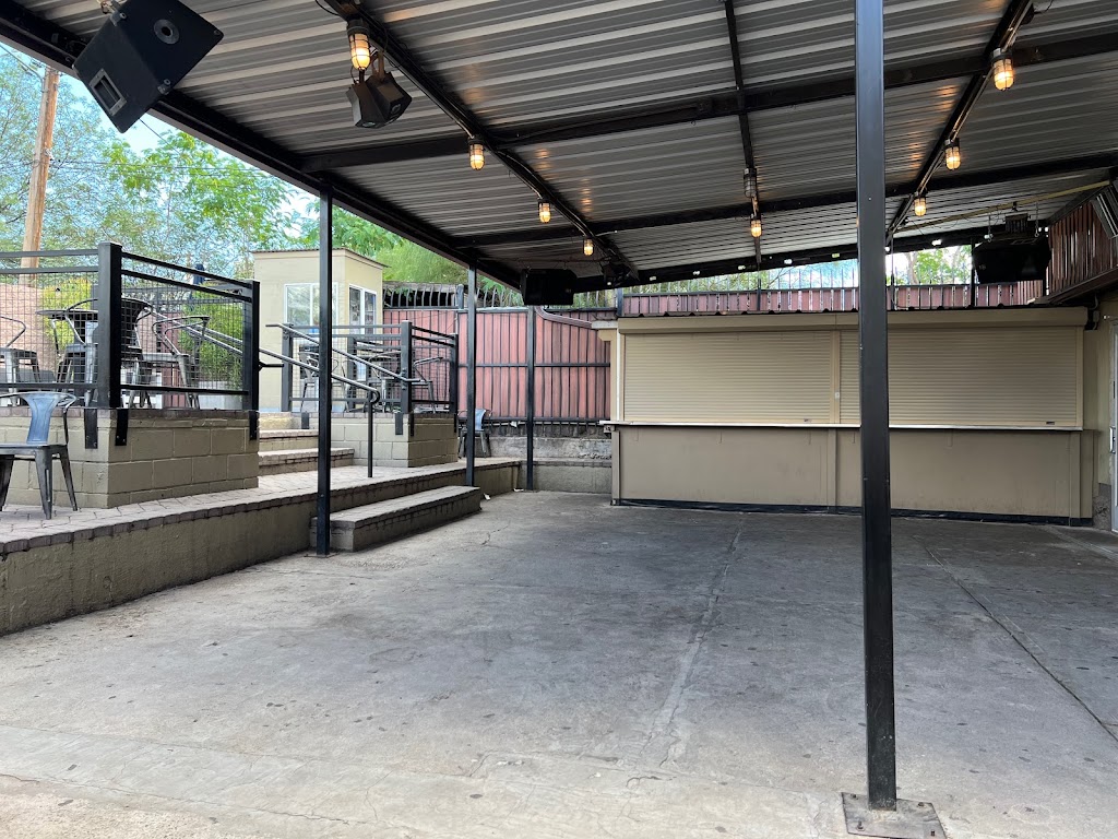 IBTs Bar + Food | restaurant | 616 N 4th Ave, Tucson, AZ 85705, USA | 5208823053 OR +1 520-882-3053