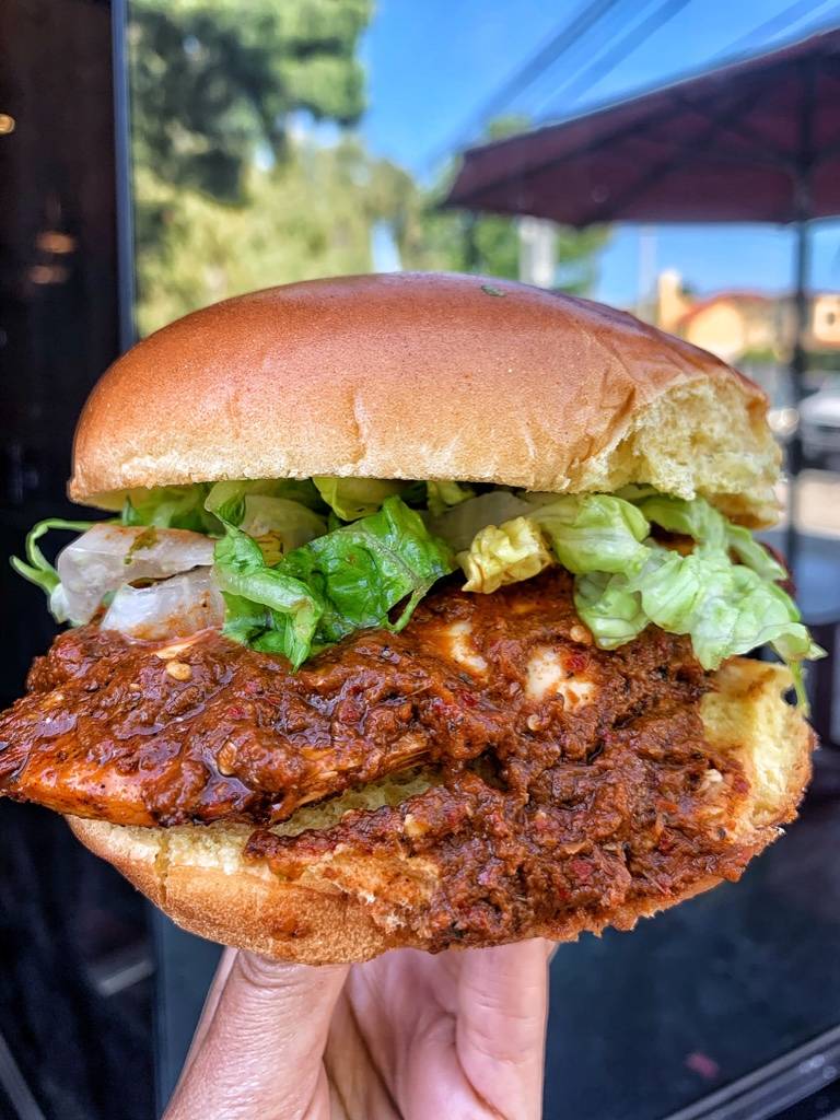 Wi Jammin Cafe | restaurant | 1359 S Redondo Blvd, Los Angeles, CA 90019, USA | 3239361039 OR +1 323-936-1039