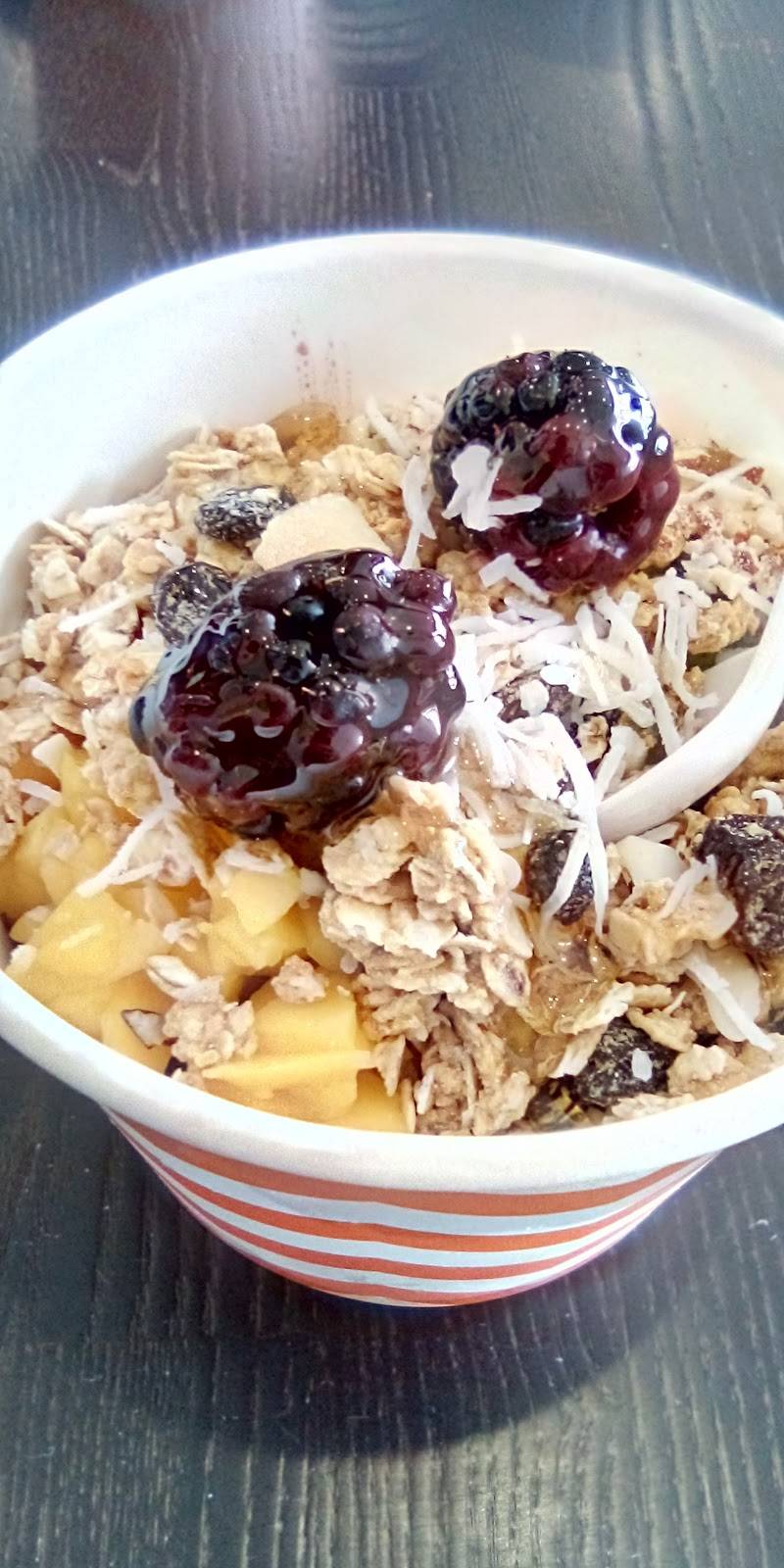 Scoop & Juice | restaurant | 512 S Brookhurst St #4, Anaheim, CA 92804, USA | 7142154499 OR +1 714-215-4499