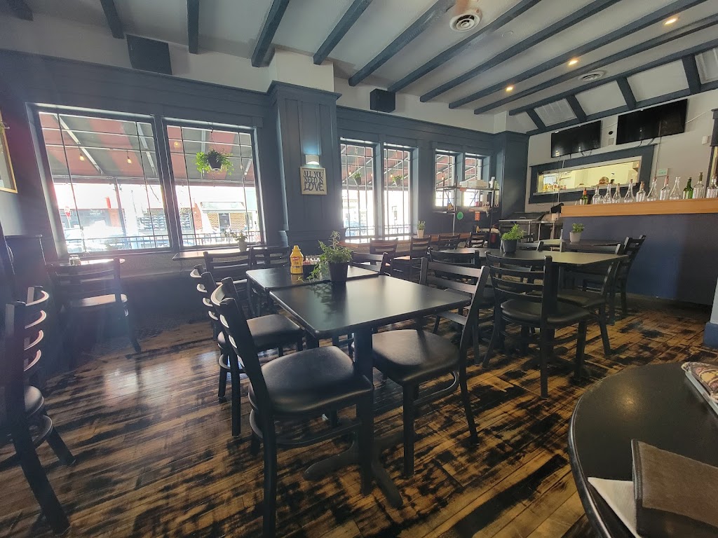 Broad Ripple Bistro | restaurant | 6331 Guilford Ave, Indianapolis, IN 46220, USA | 3174373578 OR +1 317-437-3578