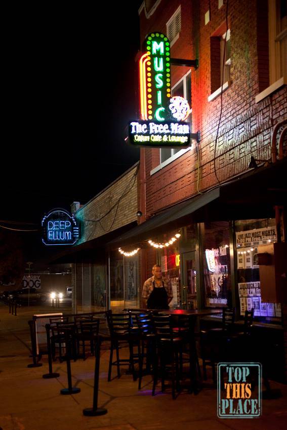 The Free Man Cajun Cafe & Lounge | meal takeaway | 2626-2630 Commerce St, Dallas, TX 75226, USA | 2143779893 OR +1 214-377-9893