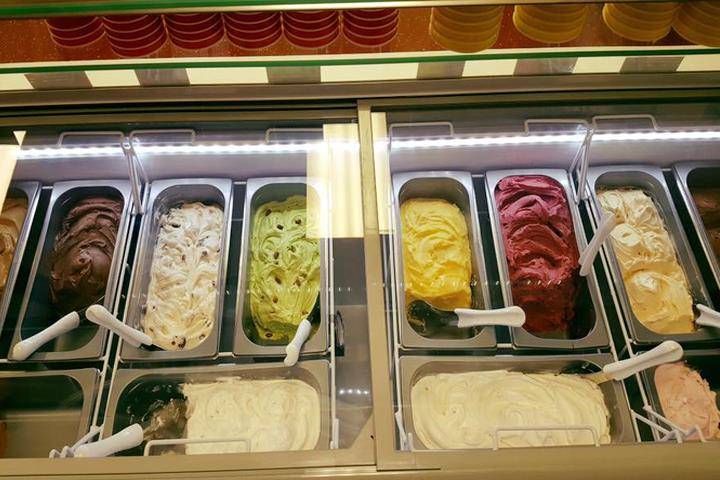 CoCos Gelato | restaurant | 810 Center Rd D, Avon, OH 44011, USA | 4409377940 OR +1 440-937-7940