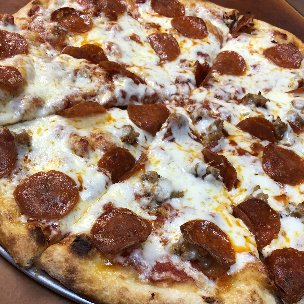 Raffallos pizza | meal delivery | 4874 Santa Monica Blvd, Los Angeles, CA 90029, USA | 3236608506 OR +1 323-660-8506