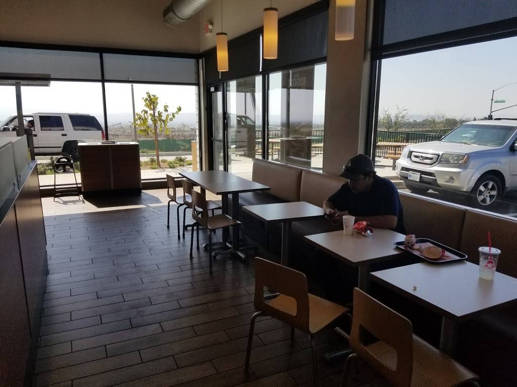 Wendys | restaurant | 2119 Base Line Rd, Upland, CA 91784, USA | 9099310376 OR +1 909-931-0376