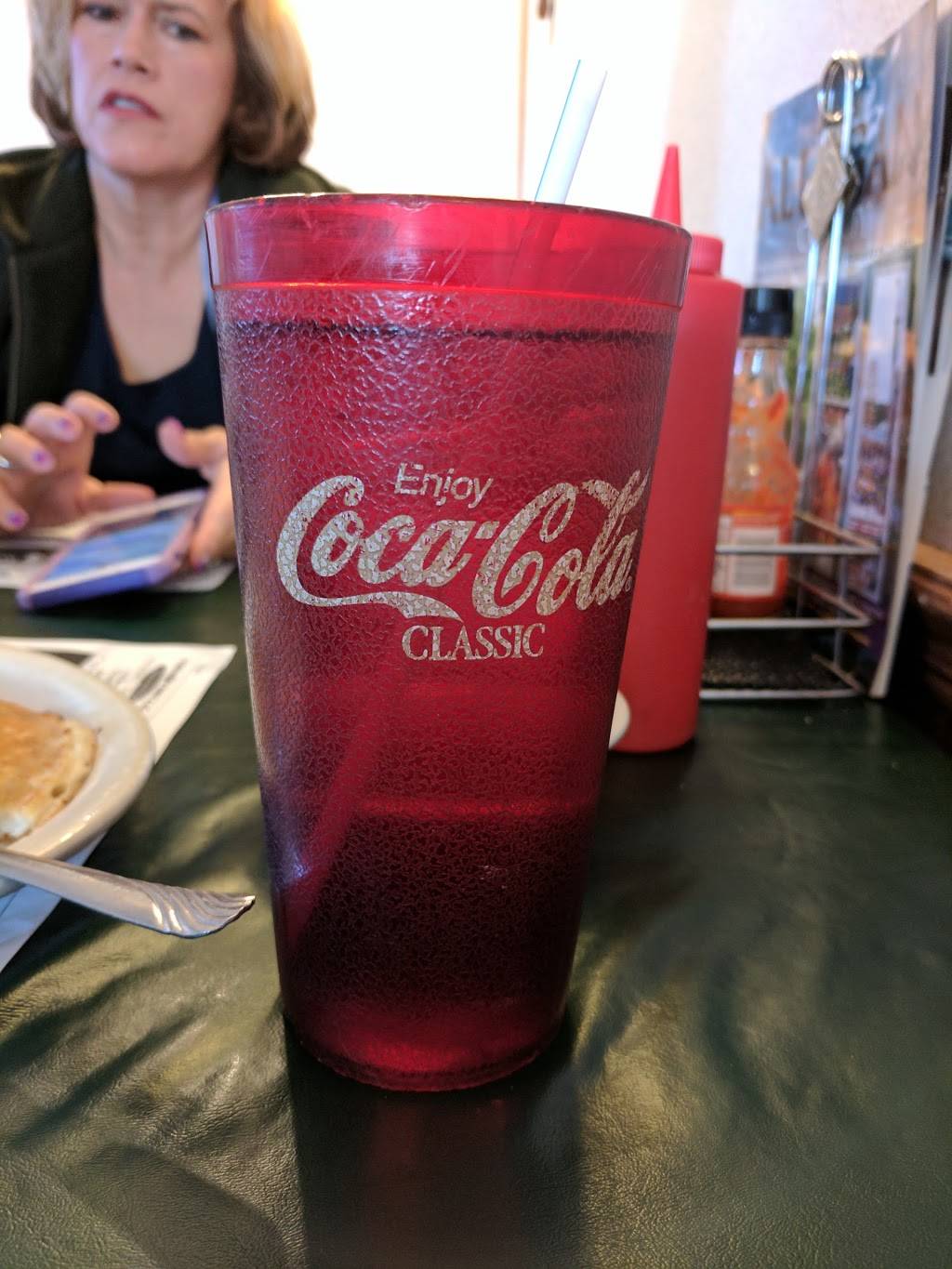 Pine Lake Diner | restaurant | 938 Doster Rd, Plainwell, MI 49080, USA | 2696851174 OR +1 269-685-1174