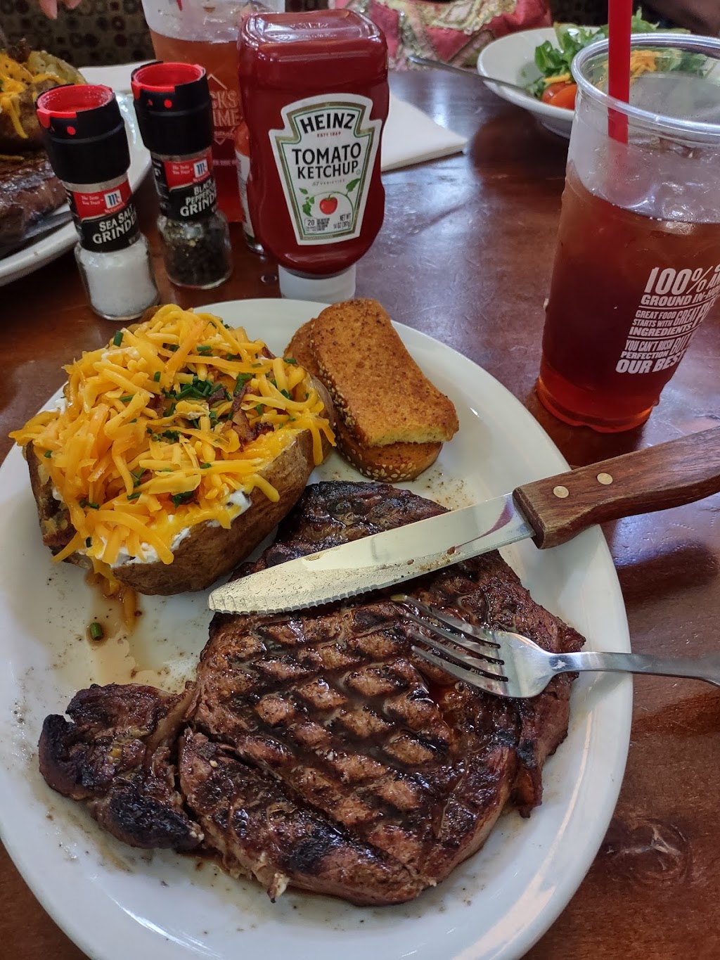 Becks Prime | restaurant | 2902 Kirby Dr, Houston, TX 77098, USA | 7135247085 OR +1 713-524-7085