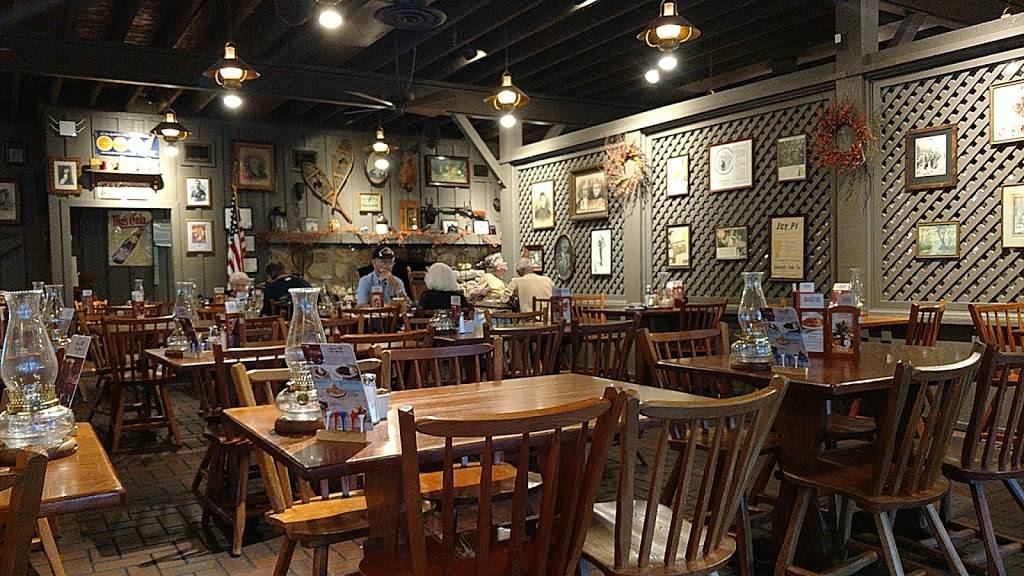 Cracker Barrel Old Country Store | restaurant | 240 SW Commerce Dr, Lake City, FL 32025, USA | 3867555638 OR +1 386-755-5638