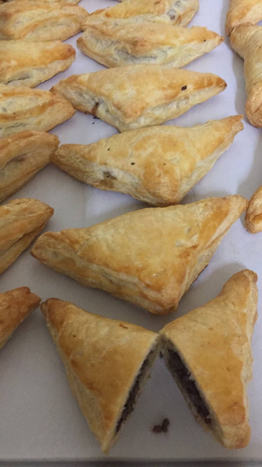 KFC | restaurant | 8325 Colerain Ave, Cincinnati, OH 45239, USA | 5132450123 OR +1 513-245-0123