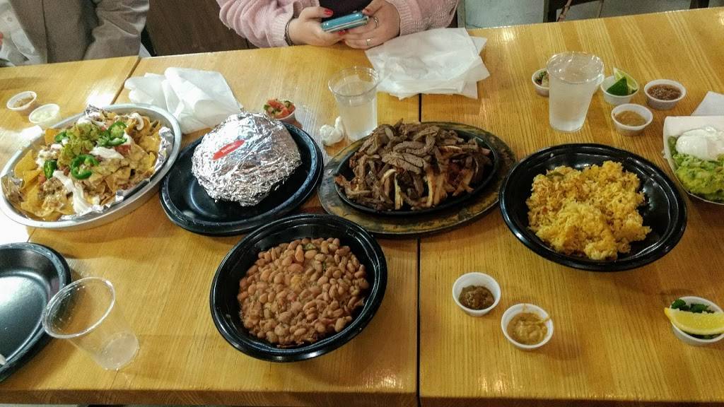 Taco Cabana | restaurant | 11801 Gateway Blvd W, El Paso, TX 79936, USA | 9155956608 OR +1 915-595-6608