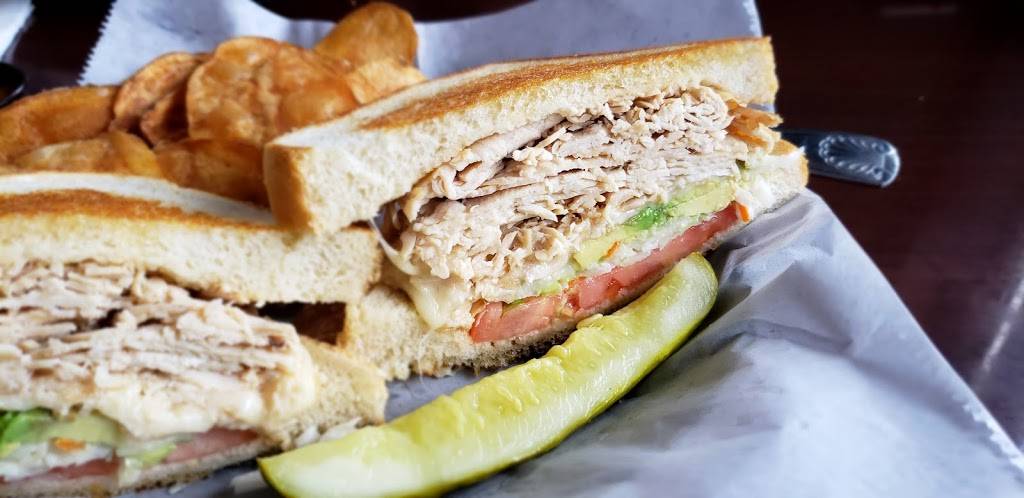 Latitude 43 Grill & Bar | restaurant | 1013 N Henry St, Bay City, MI 48706, USA | 9893919868 OR +1 989-391-9868