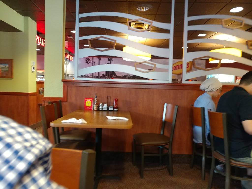 Dennys | restaurant | 5645 S University Dr, Davie, FL 33328, USA | 9546800608 OR +1 954-680-0608