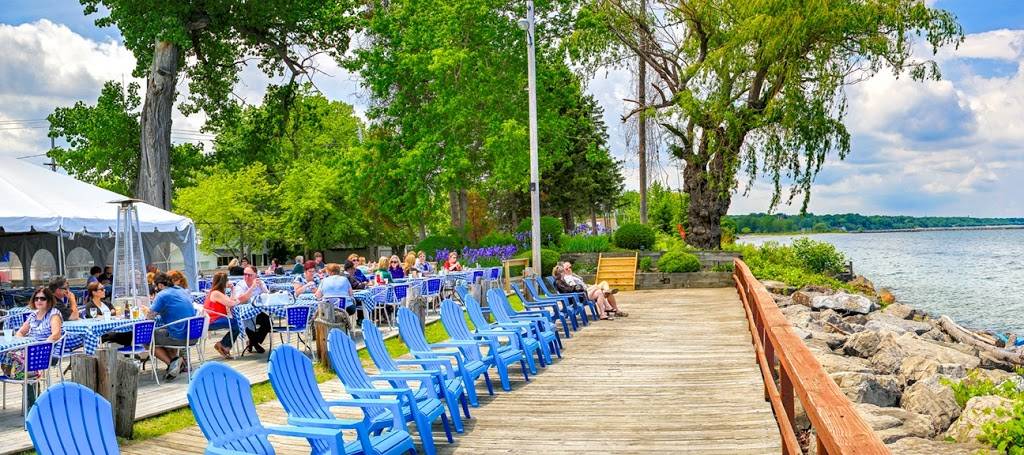 Castaways On The Lake | restaurant | 244 Lake Rd, Webster, NY 14580, USA | 5853232943 OR +1 585-323-2943