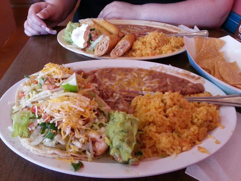 Picante Martins | restaurant | 320 Marine Ave, Newport Beach, CA 92662, USA | 9496754627 OR +1 949-675-4627