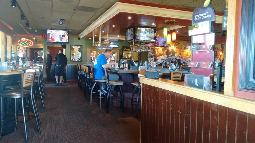 Applebees Grill + Bar | restaurant | 3060 N Naglee Rd, Tracy, CA 95304, USA | 2098340360 OR +1 209-834-0360