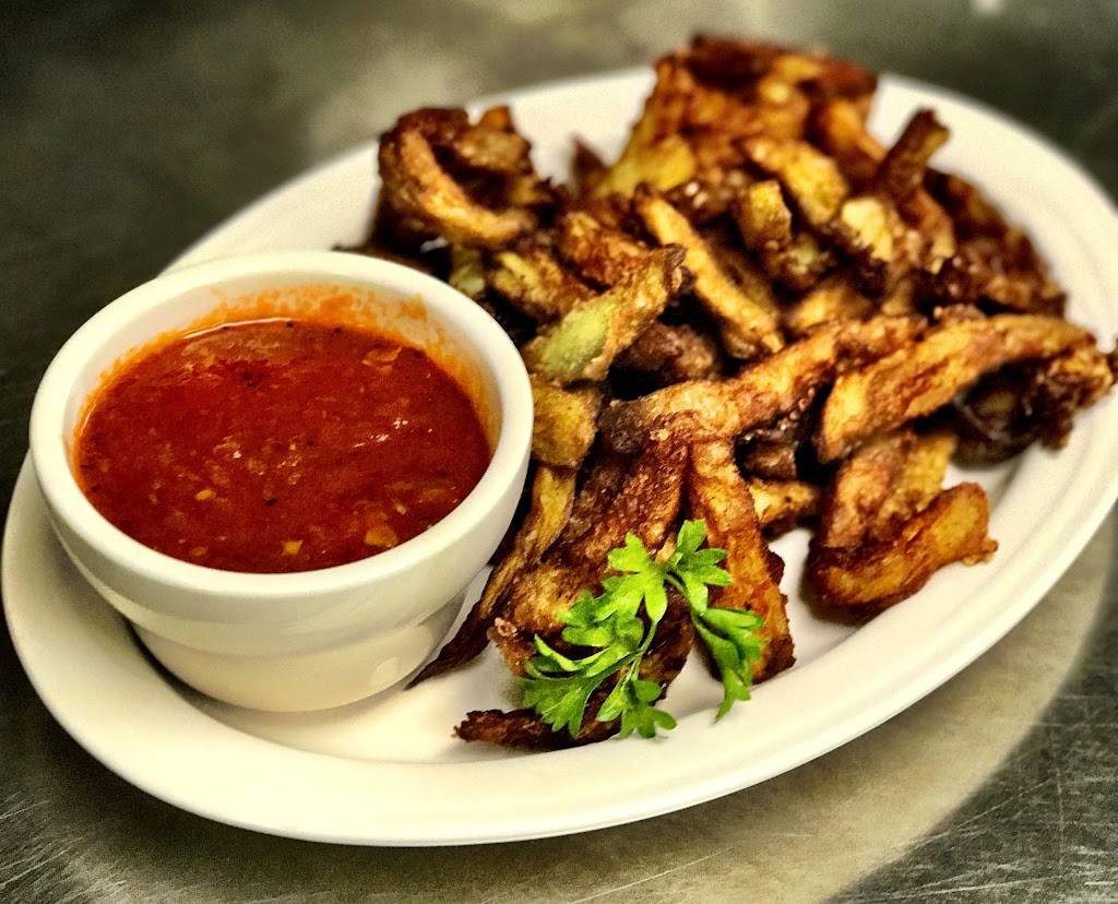 Mezza Luna Restaurant | restaurant | 253 Main St, Buzzards Bay, MA 02532, USA | 5087594667 OR +1 508-759-4667