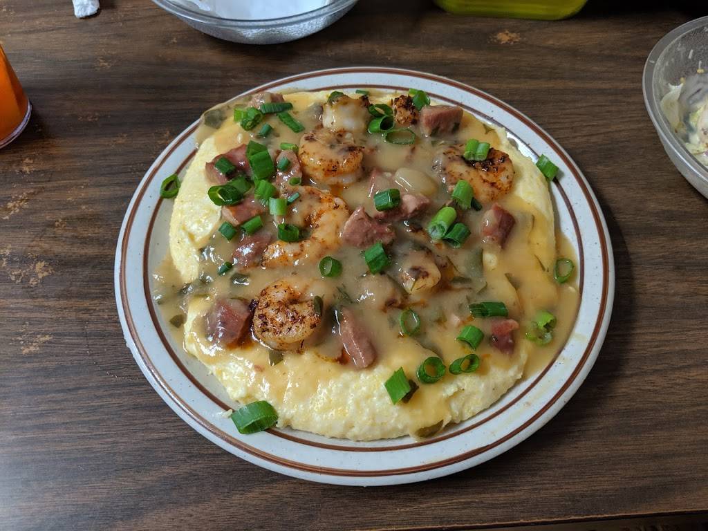 Hoskins Restaurant | restaurant | 405 Main St, North Myrtle Beach, SC 29582, USA | 8432492014 OR +1 843-249-2014