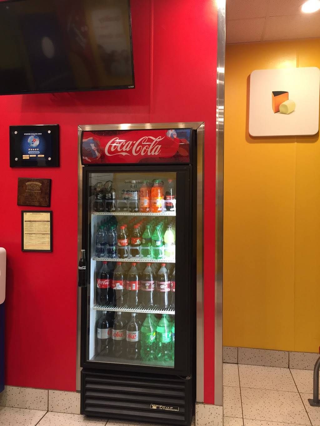 Dominos Pizza | meal delivery | 308 New Byhalia Rd Ste 100, Collierville, TN 38017, USA | 9018535030 OR +1 901-853-5030