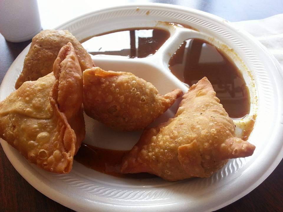 Pavani Express | restaurant | 4081 Medical Dr, San Antonio, TX 78229, USA | 2104746655 OR +1 210-474-6655