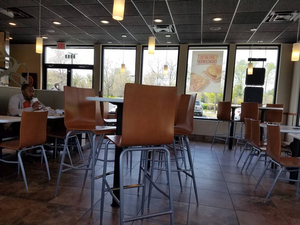 Taco Bell | meal takeaway | 16300 Heritage Blvd, Bowie, MD 20716, USA | 3014643250 OR +1 301-464-3250
