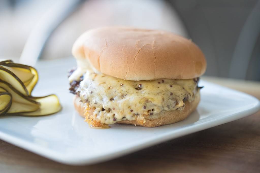 Arcwood Wine Bar | restaurant | 18636 Ventura Blvd, Tarzana, CA 91356, USA | 8185783098 OR +1 818-578-3098