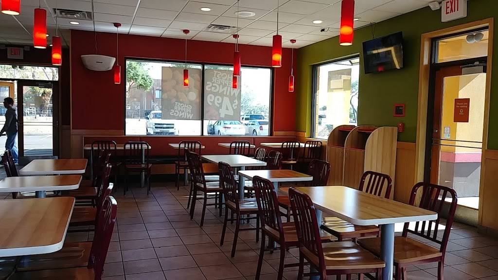 Popeyes Louisiana Kitchen | restaurant | 3426 W Greenway Rd, Phoenix, AZ 85053, USA | 6028439100 OR +1 602-843-9100