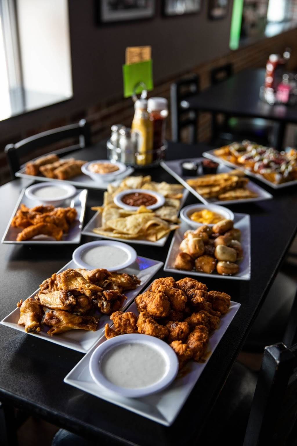 Bomber OBriens Sports Bar & Grill | restaurant | 4621 Beck Ave, St. Louis, MO 63116, USA | 3147729500 OR +1 314-772-9500