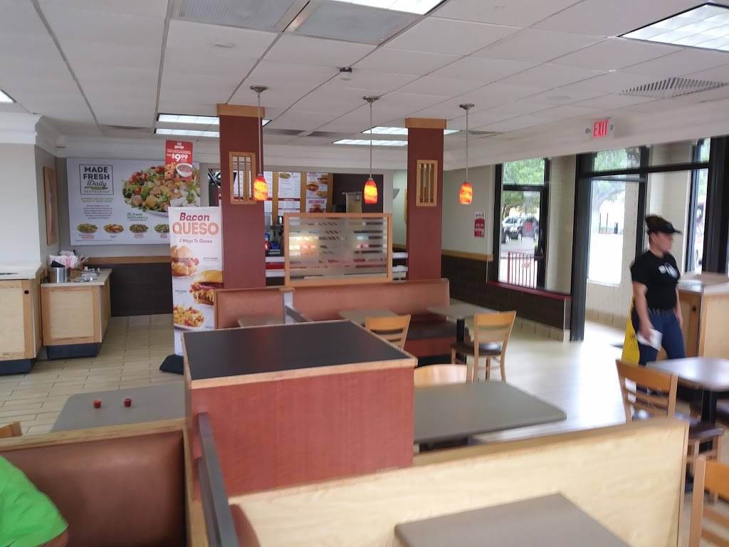 Wendys | restaurant | 2290 Gulf to Bay Blvd, Clearwater, FL 33765, USA | 7277990610 OR +1 727-799-0610