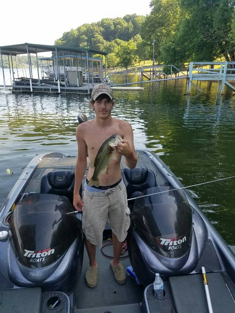 Masons Boat Dock | restaurant | Hilton Retreat, Waverly, TN 37185, USA | 9312969165 OR +1 931-296-9165