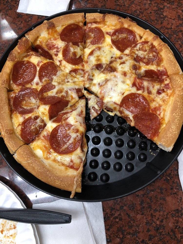 BROTHERS PIZZA | restaurant | 485 E Main St, Southbridge, MA 01550, USA | 5087655857 OR +1 508-765-5857