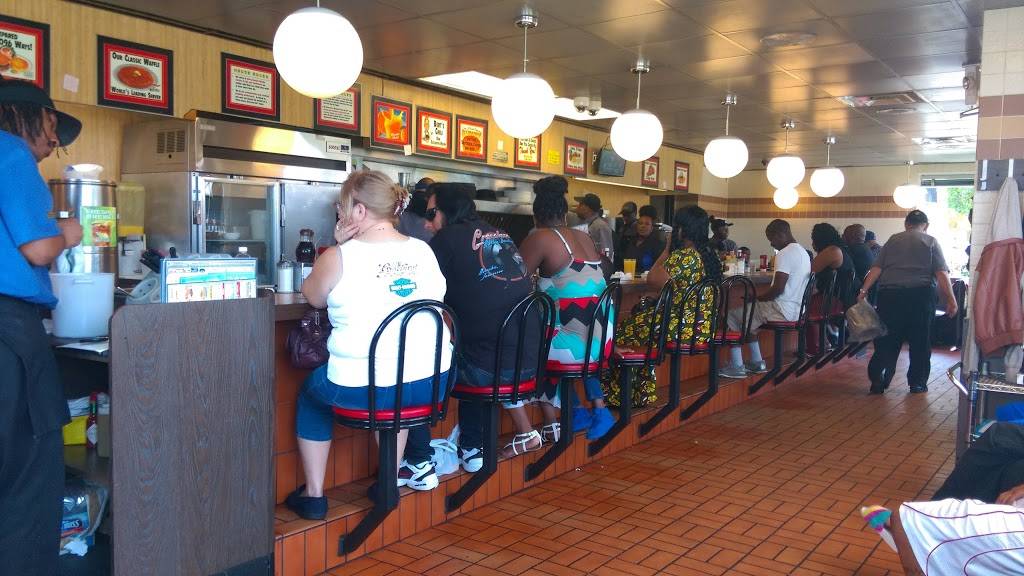 Waffle House | meal takeaway | 4314 American Way, Memphis, TN 38118, USA | 9013635120 OR +1 901-363-5120