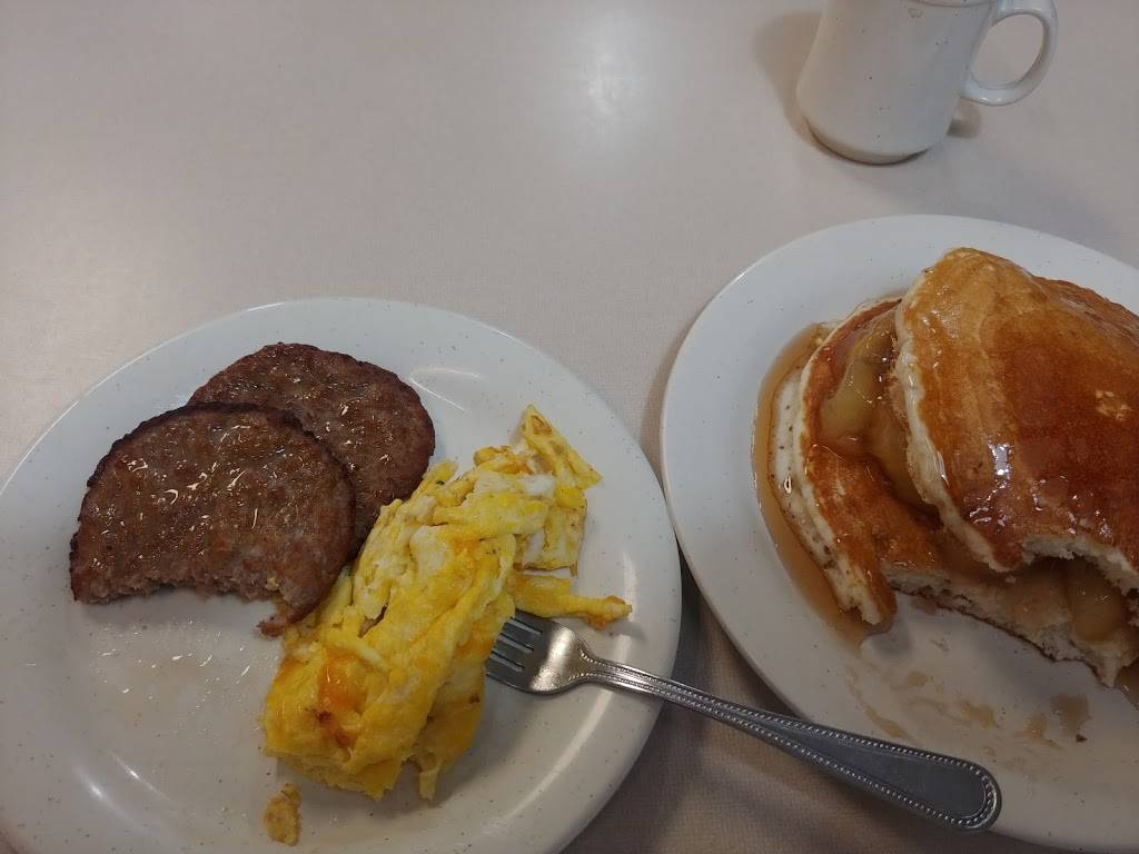 Jesses Place | restaurant | 2314 Ingleside Rd, Norfolk, VA 23513, USA | 7579611085 OR +1 757-961-1085