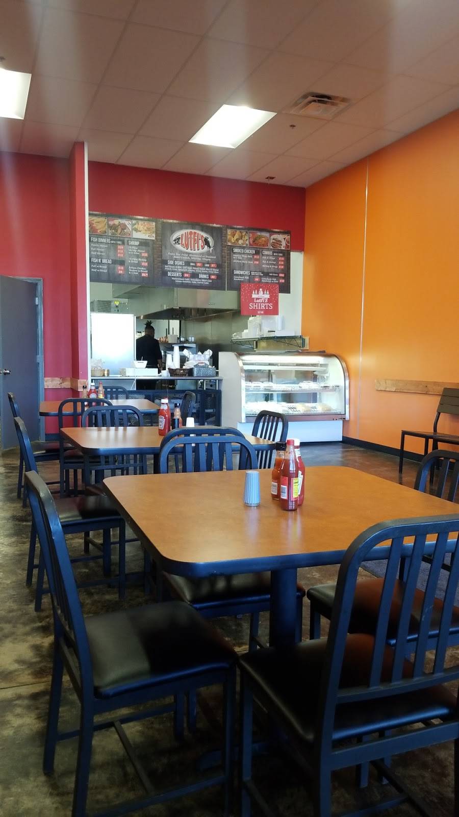 Lutfis Fried Fish | restaurant | 307 NE Englewood Rd, Kansas City, MO 64118, USA | 8162161503 OR +1 816-216-1503