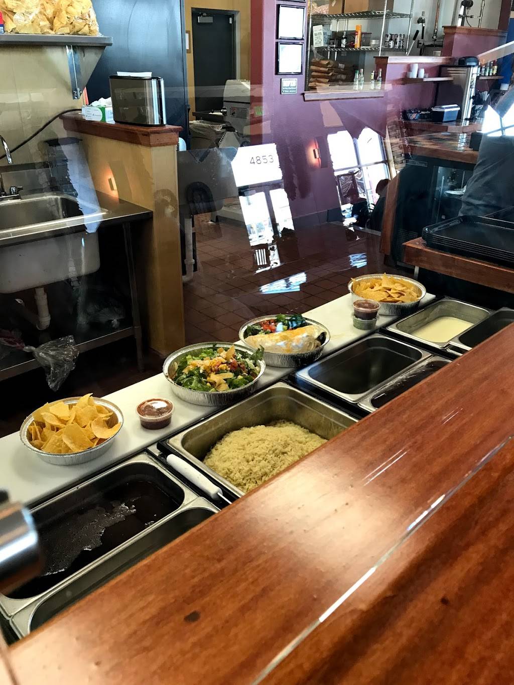 Cafe Mexicali | restaurant | 4853 Thompson Pkwy, Johnstown, CO 80534, USA | 9706608611 OR +1 970-660-8611