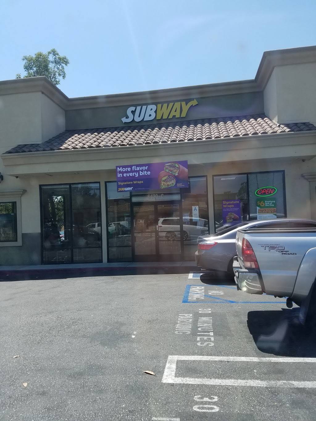 Subway Restaurants | restaurant | 6420 Gage Ave C, Bell Gardens, CA 90201, USA | 5629278200 OR +1 562-927-8200