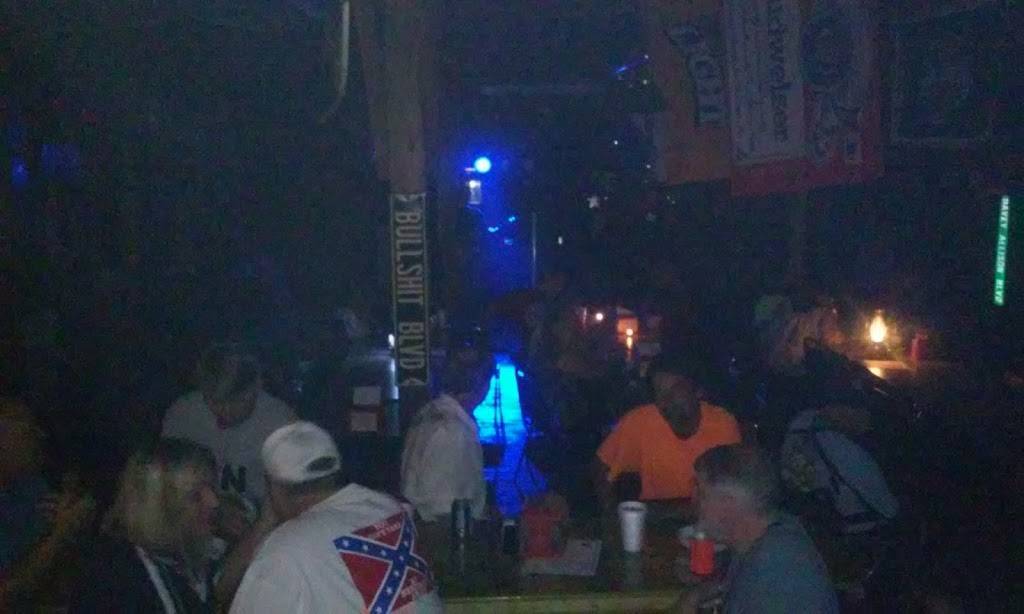 River Cafe Sports Bar | restaurant | 7749 Smith Camp Rd, Adger, AL 35006, USA | 2054919946 OR +1 205-491-9946