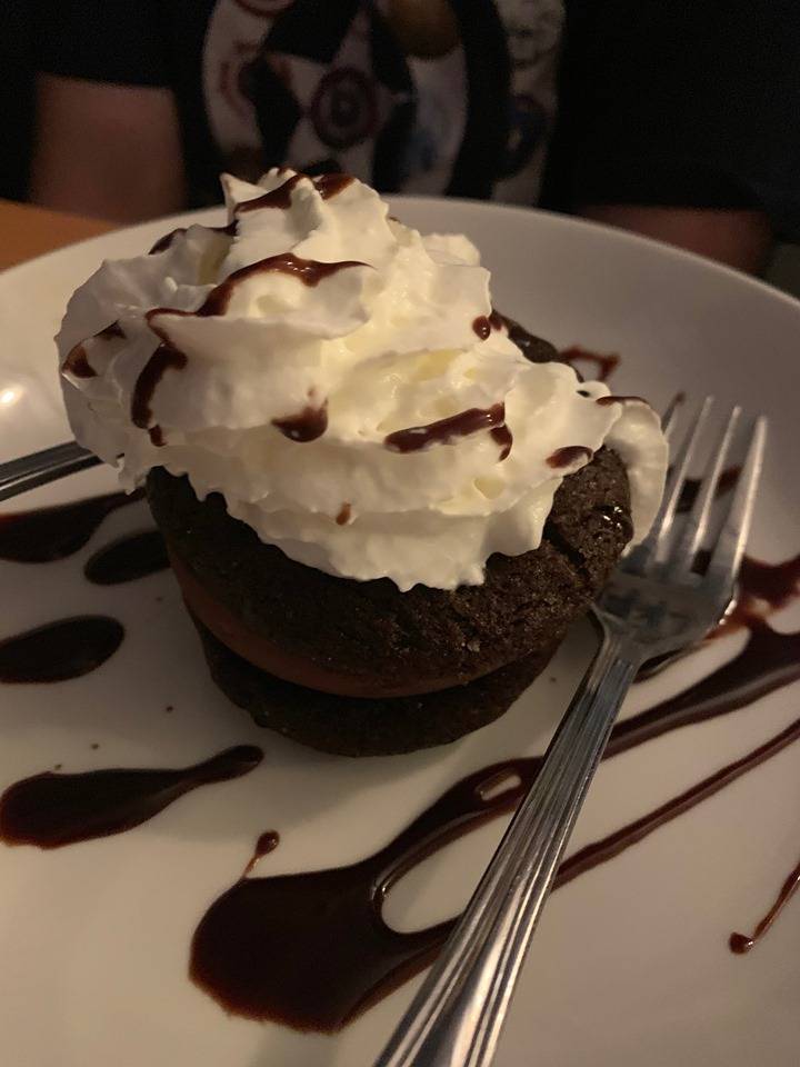 Low Tide Bar & Grill | restaurant | 520 Old Stoney Rd, Corolla, NC 27927, USA | 2525973303 OR +1 252-597-3303