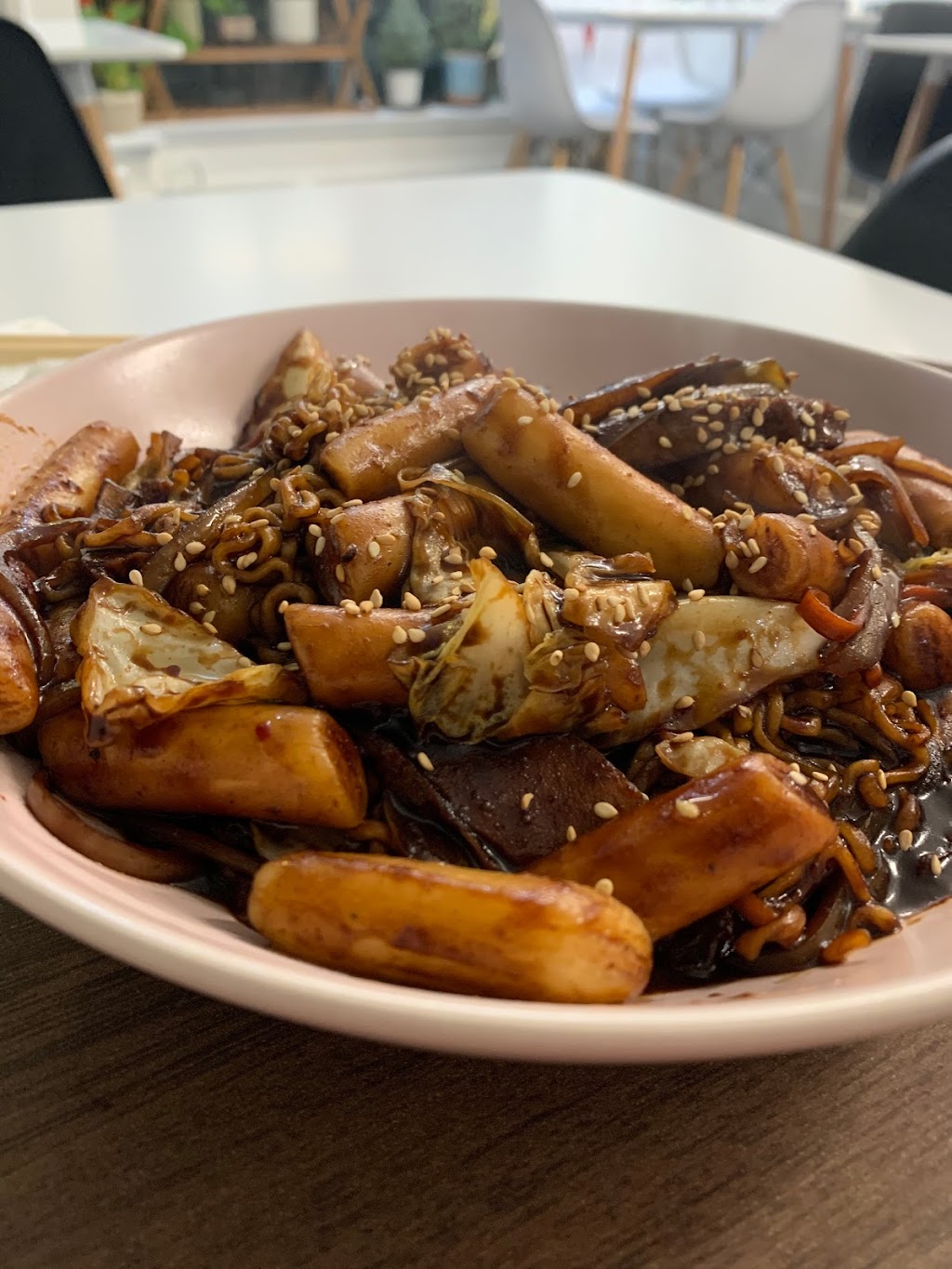 Mr. Korea | restaurant | 38-40 Rittenhouse Pl, Ardmore, PA 19003, USA | 2153789735 OR +1 215-378-9735