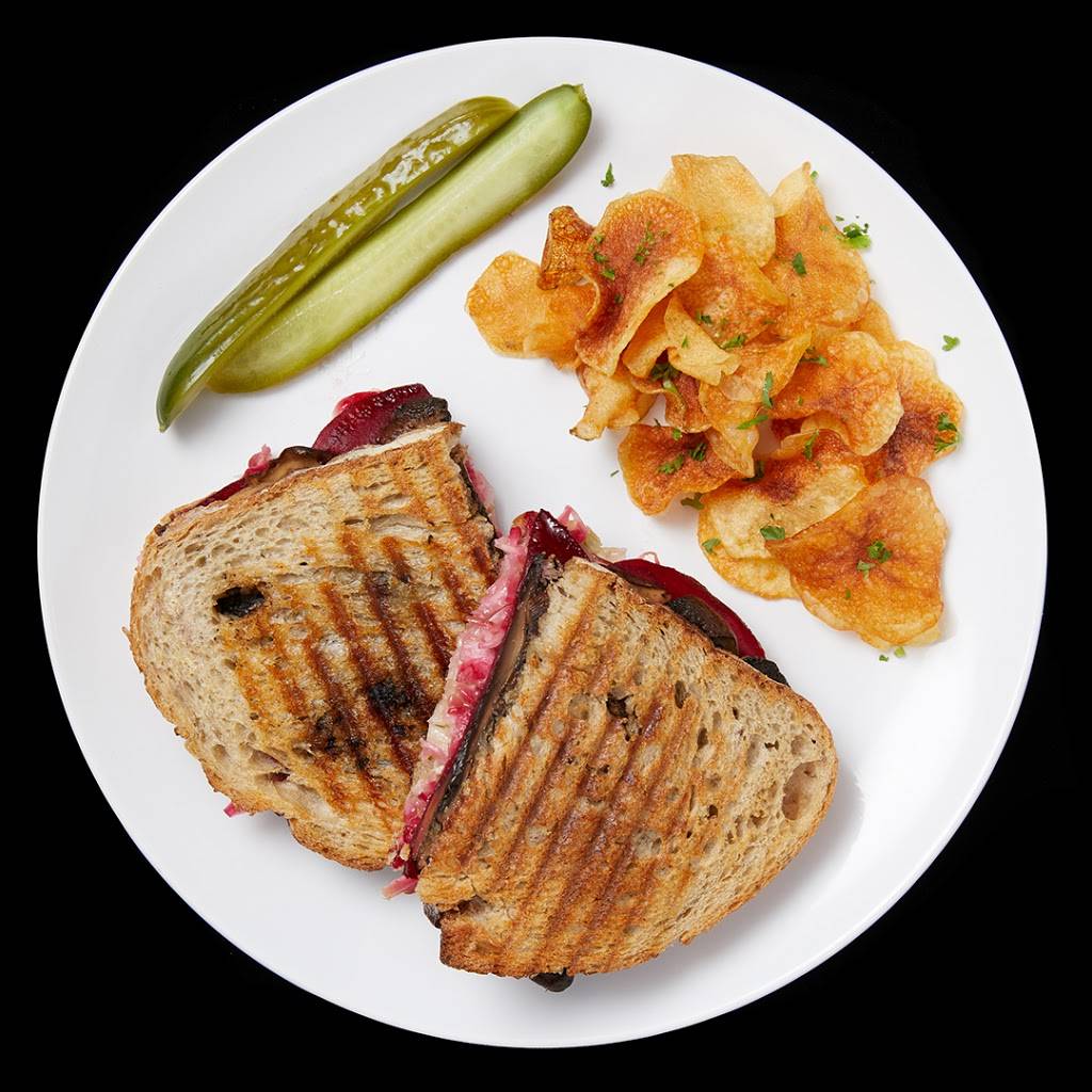 Essen Kitchen - Signature Boxed Lunches | restaurant | 1 Findlay St, Cincinnati, OH 45202, USA | 5138025013 OR +1 513-802-5013