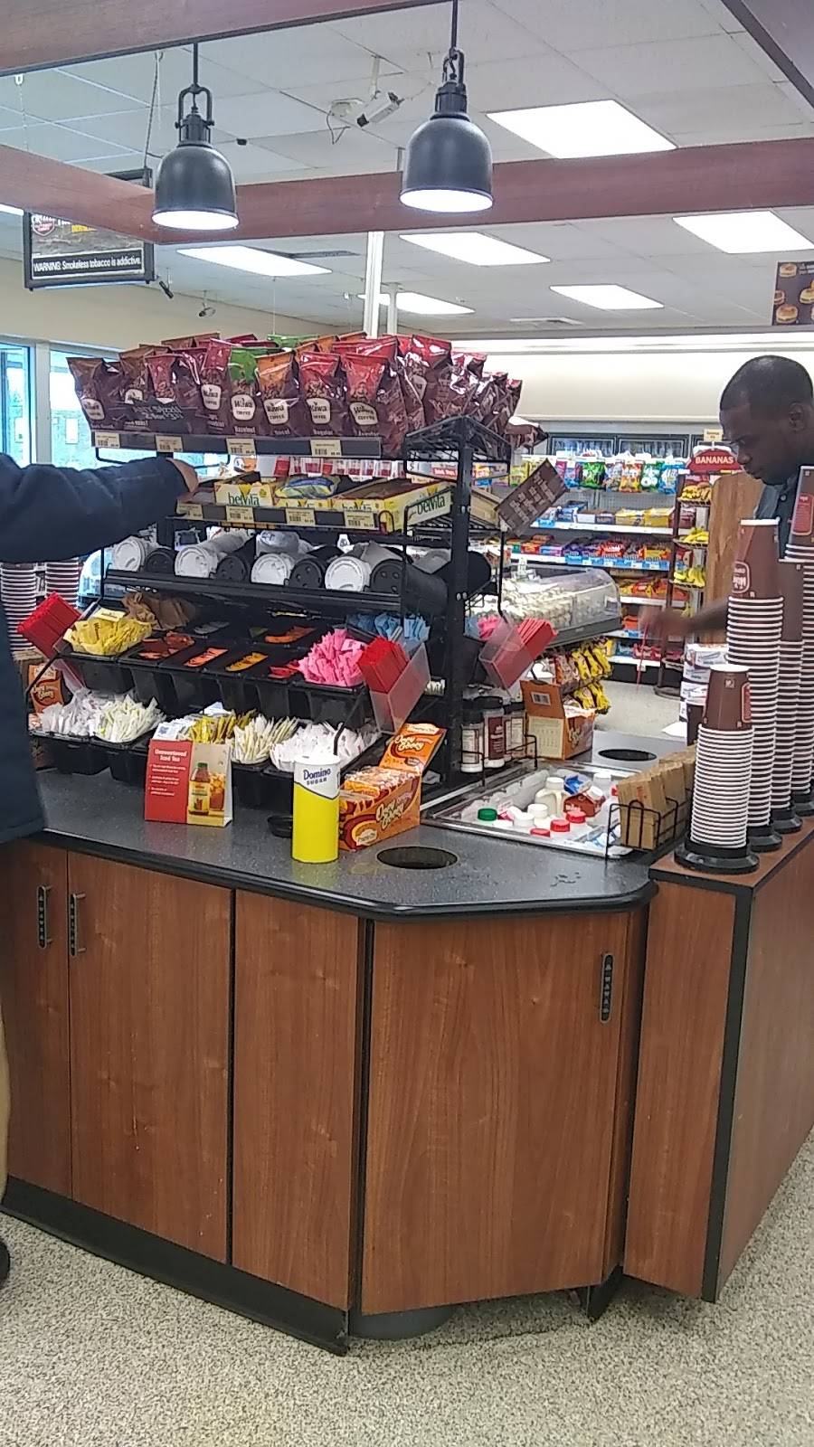 Wawa | cafe | 8152 Castor Ave, Philadelphia, PA 19152, USA | 2153423841 OR +1 215-342-3841