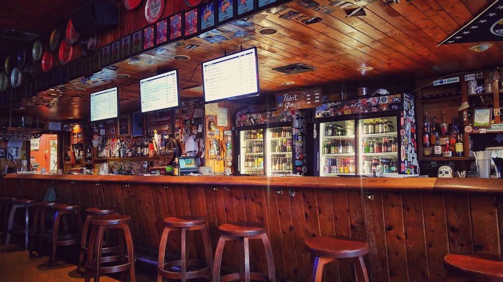 Genes Haufbrau | restaurant | 817 Savannah Hwy, Charleston, SC 29407, USA | 8432254363 OR +1 843-225-4363