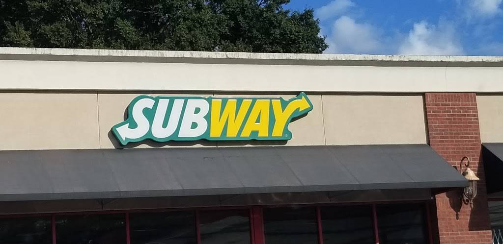Subway | meal takeaway | 6224 Plank Rd, Baton Rouge, LA 70805, USA | 2253575900 OR +1 225-357-5900
