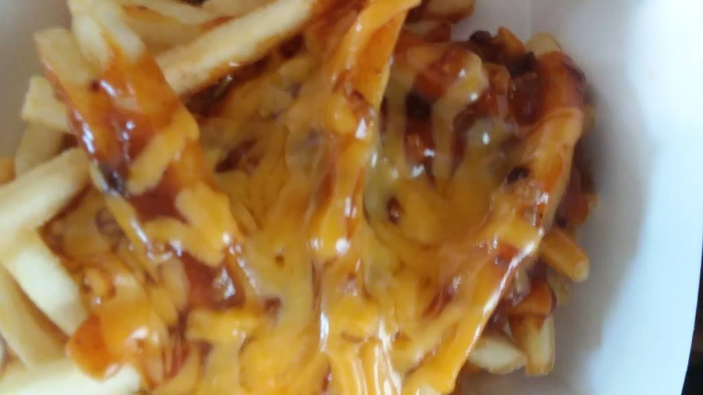 Wienerschnitzel | restaurant | 2569 W Ball Rd, Anaheim, CA 92804, USA | 7147614705 OR +1 714-761-4705