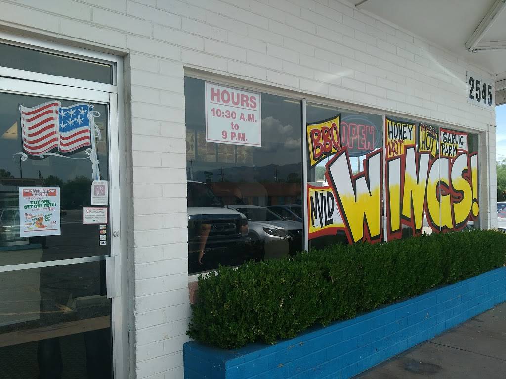 Lucky Wishbone | restaurant | 2545 N Campbell Ave, Tucson, AZ 85719, USA | 5203239329 OR +1 520-323-9329