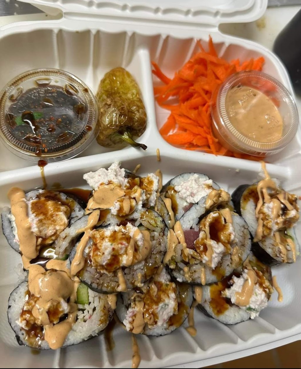 Tacos El Pariente y mariscos estilo sinaloa | restaurant | 101 Oak St, Soledad, CA 93960, USA | 8313153205 OR +1 831-315-3205